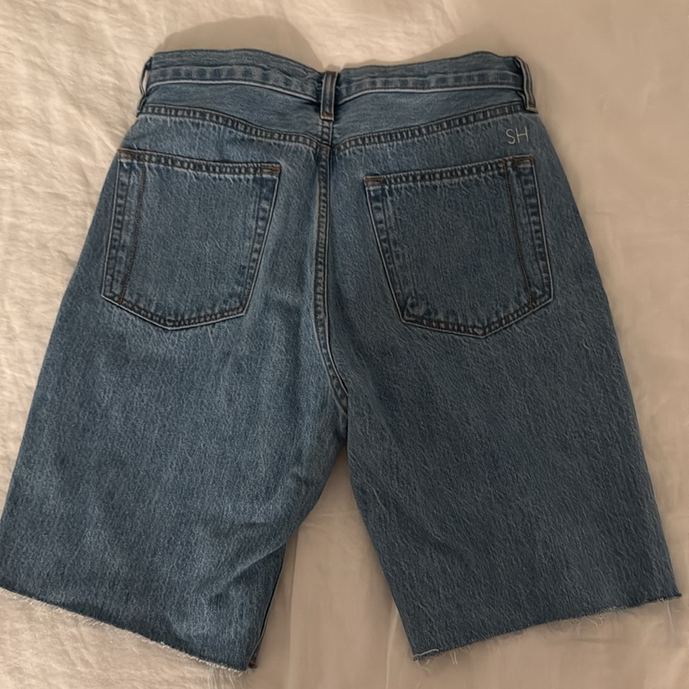 Still Here Cut Off Shorts - Picture 4 of 4